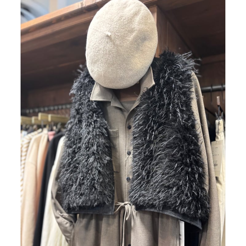 【未開封】日本ベスト ベストシナジー 1箱 CYAN TOKYO ミックスファーzipベスト | selectshop_freedom