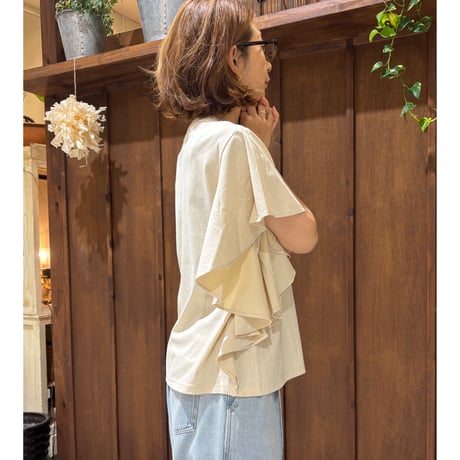 CLOCHE  フリル袖ロゴTee