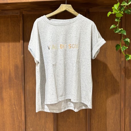 CLOCHE  箔ロゴ Tee (グレー)