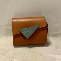 MOQUIP 二つ折り財布