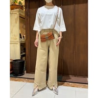 flamingofirm  裾スリットワイドパンツ(ベージュ)