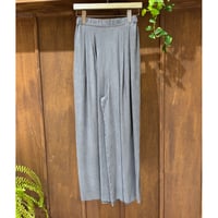 CLOCHE  キャプラタックワイドパンツ