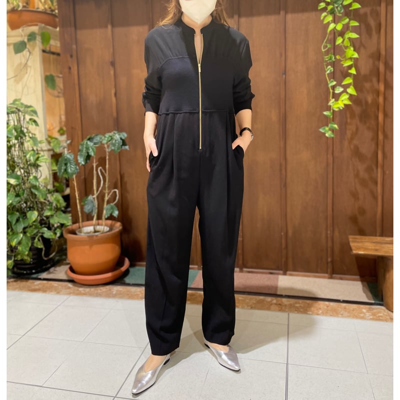 専用　CHIGNONコンビネゾン　ネイビー新品未使用 専用 CHIGNONコンビネゾン ネイビー新品未使用