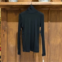 hwyl   Turtle neck Tee