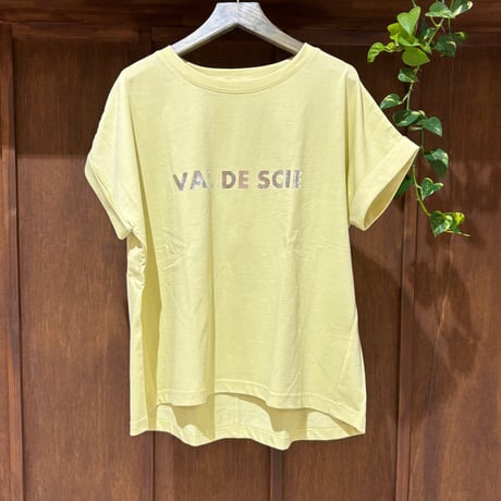 CLOCHE  箔ロゴ Tee