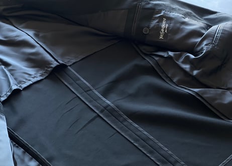 saint laurent black peaked lapel set up suit