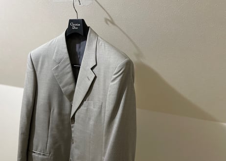 christian dior set up suit