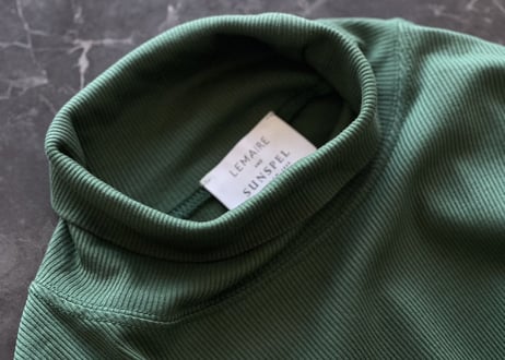 lemare turtle neck green