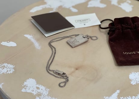 louis vuitton necklace