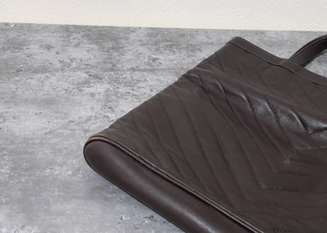 yves saint laurent leather shoulder bag