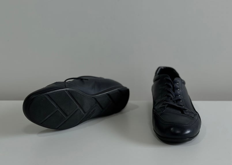giorgio armani leather sneakers | weekend tokyo giorgio armani leather sneakers | weekend tokyo