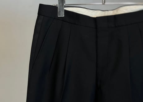 balenciaga tuxedo set up suit