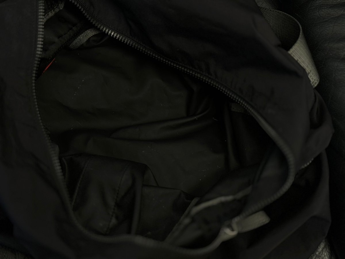 90-00s prada sports nylon bag black | weekend t