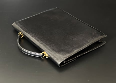 a testni leather bag