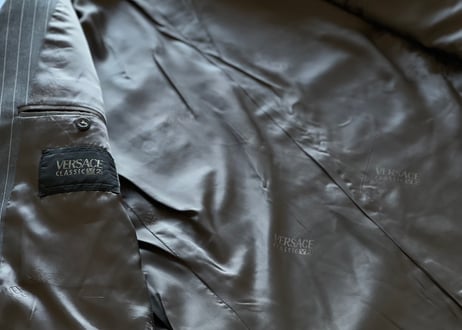 versace classic v2 stripe set up suit