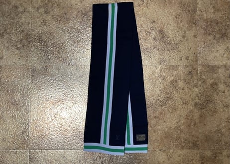 louis vuitton logo muffler