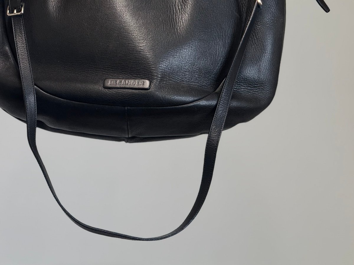 jilsander logo leather shoulder bag | weekend t jilsander logo leather shoulder bag | weekend t