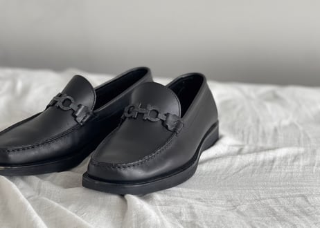 salvatore ferragamo gancino loafer