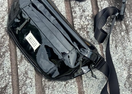 maison margiela "大容量" patent leather logo shoulder bag