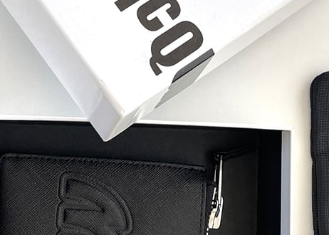 2019ss mcq alexander mcqueen half zip wallet dead stock