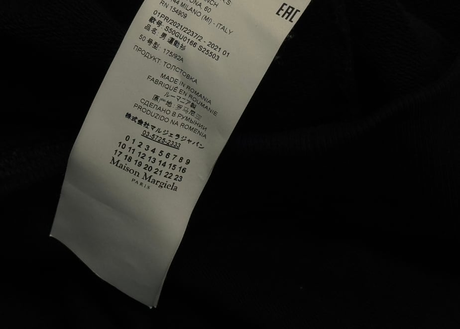699e4ef1c2d1e400418a7903