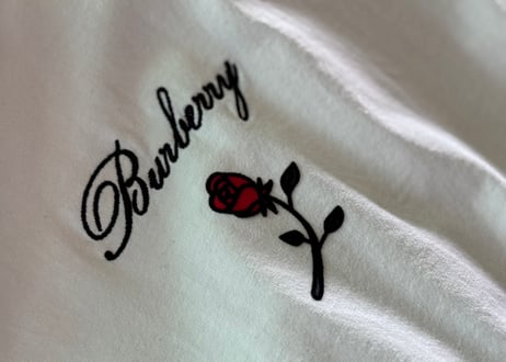burberry 2024-25 over size rose tops