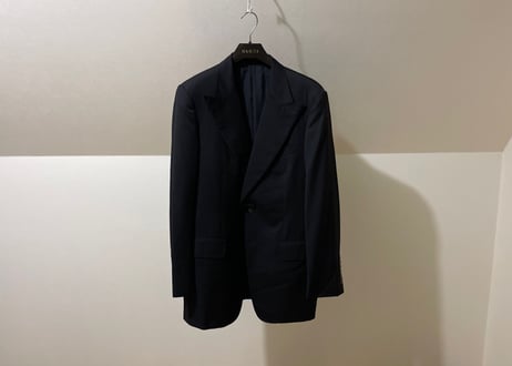 gucci set up suit wide lapel black