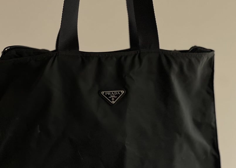 プラダ ナイロンバッグ PRADA/プラダ】ナイロン トートバッグ ファスナー付き ネイビー