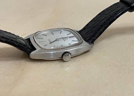 antique omega "de ville”