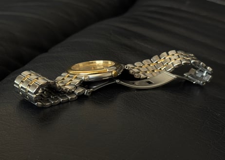 90s yves saint laurnt dress watch B