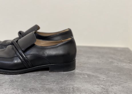 gucci leather loafer