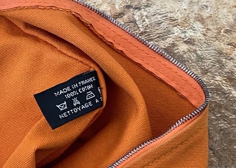 hermes orenge pouch bag "medium”