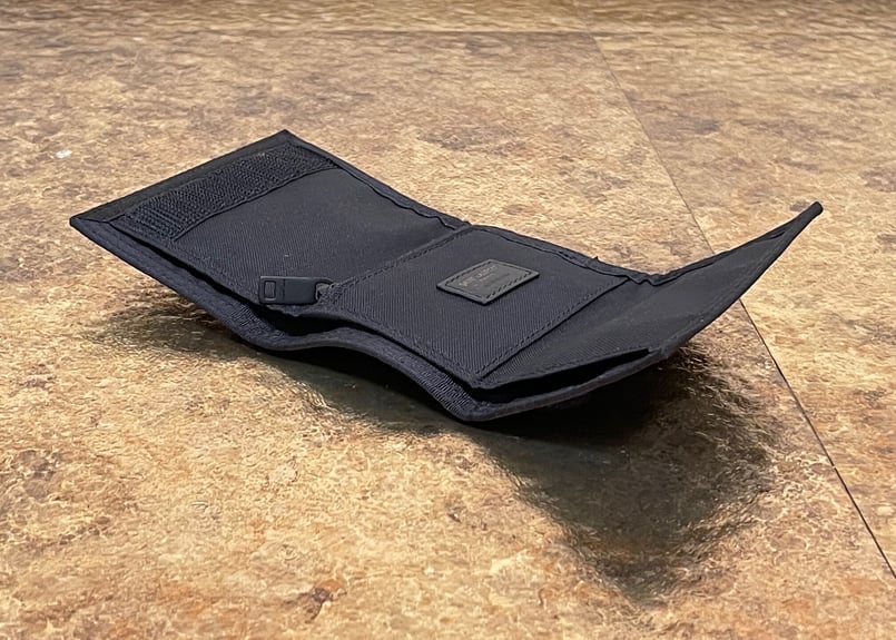 2020ss saint laurent nuxx wallet dead stock | w