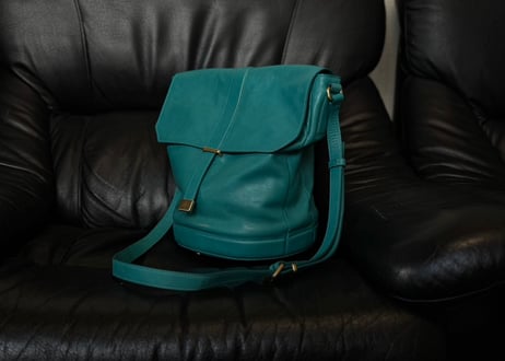 marc by marc jacobs logo shoudelr bag turquoise