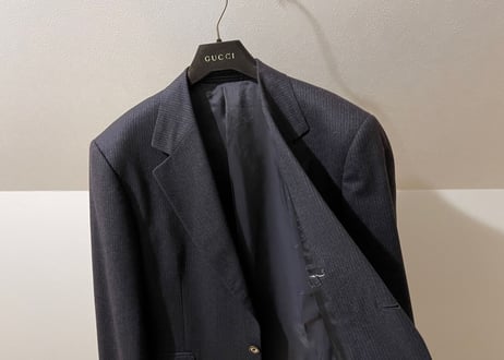 gucci set up suit gray stripe