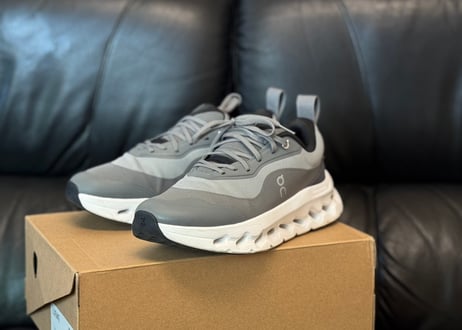 loewe on sneaker
