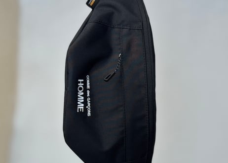 comme des garcons body bag dead stock