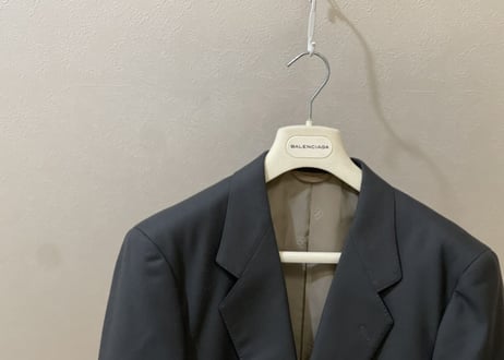balenciaga set up suit geen gray