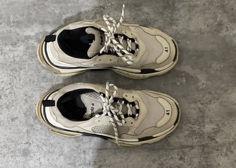 balenciaga "triple s"