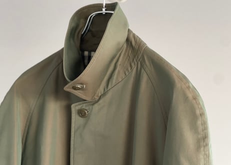 burberry’s made in England trench coat