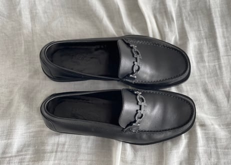 salvatore ferragamo gancino loafer