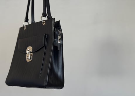 salvatore ferragamo leather gancini bag