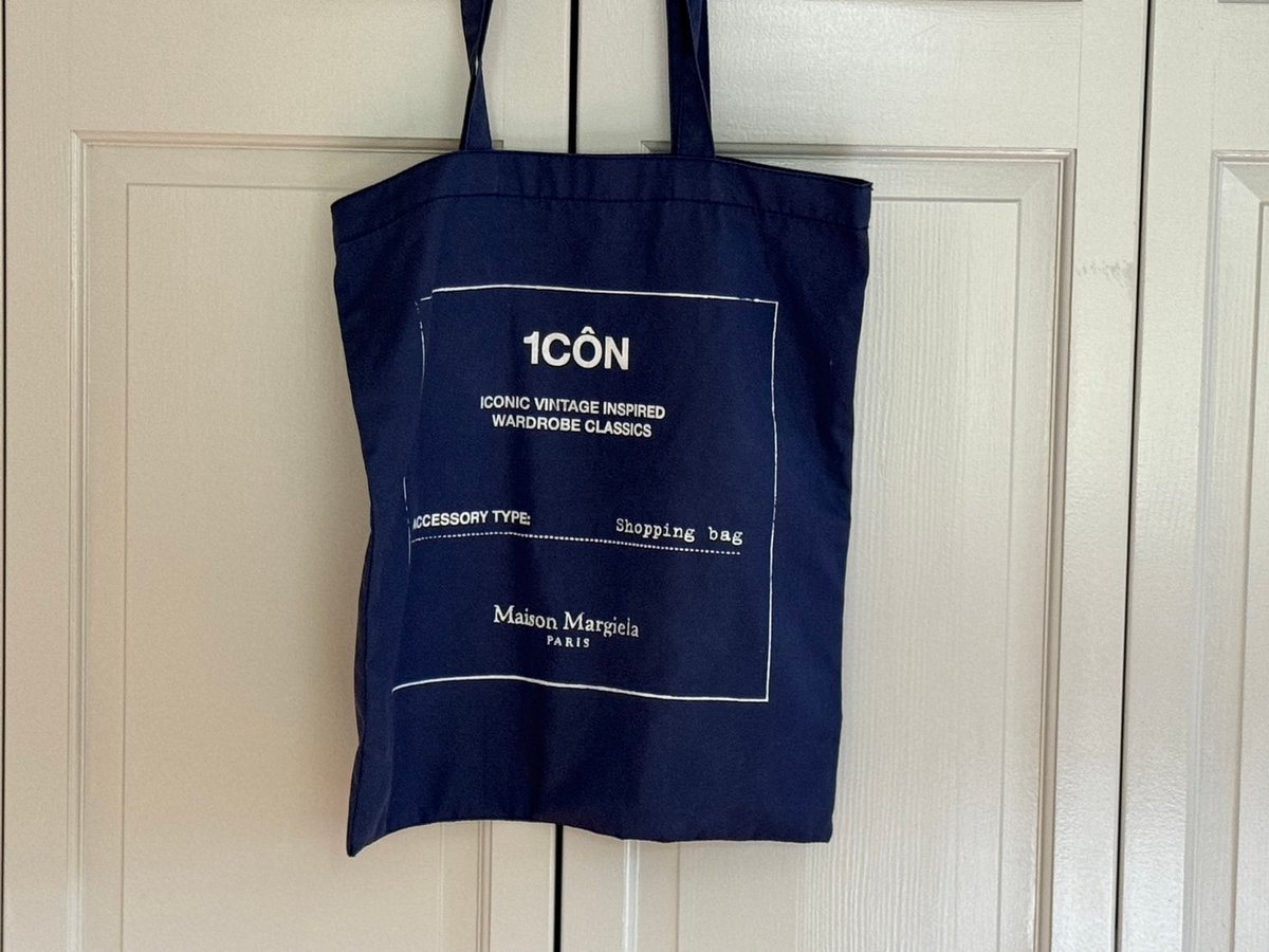 メゾンマルジェラ iconトートバッグ CABAS SHOPPING BAG VERTICAL | Maison Margiela(メゾン