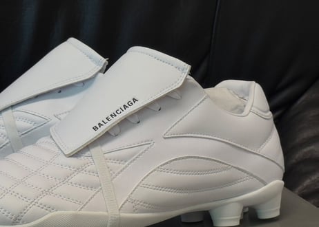 balenciaga soccer shoes dead stock