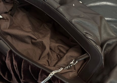 maison margiela "ここのえ最終期" leather chain shoulder bag