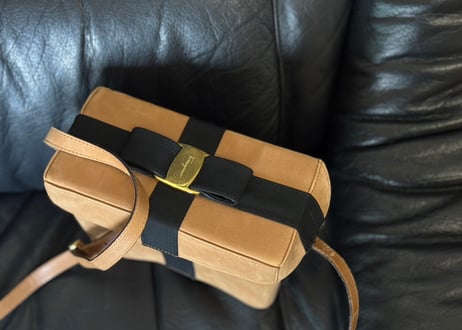salvatore ferragamo leather "box" shoulder bag