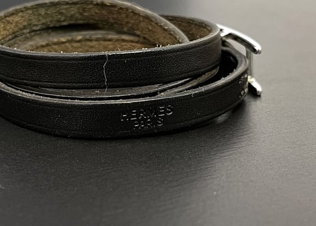 hermes  leather bracelet "api"