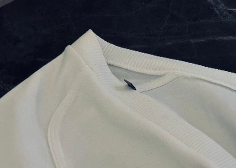 diorhomme by ”Hedi Slimane” 蜂 bee tops