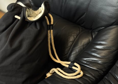 chanel logo bag
