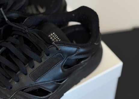 maison margiela reebok "tabi" shose